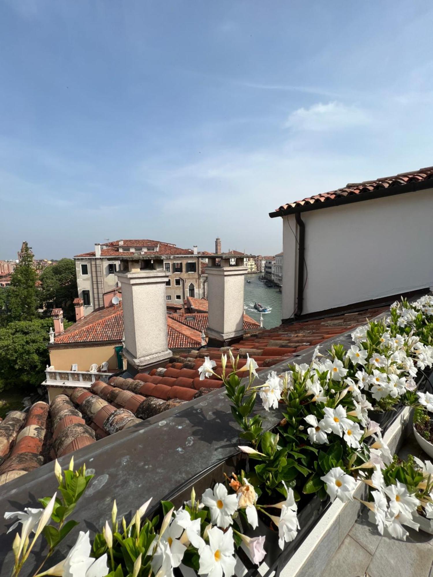 Attico Canal Grande A Palazzo Contarini Corfu Venice Luaran gambar